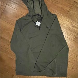 Nike therma dark green sweatshirt. Size XXL. NWT.